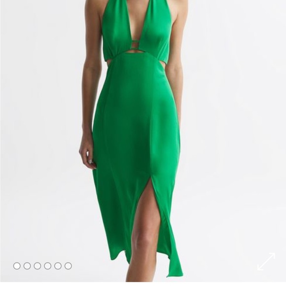 MAIA
FITTED HALTER NECK MIDI DRESS - Picture 2 of 7